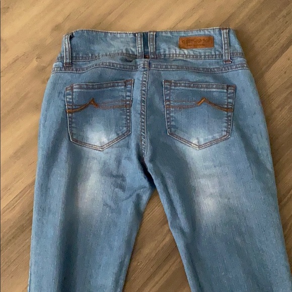 Blue Jeans - Picture 2 of 2